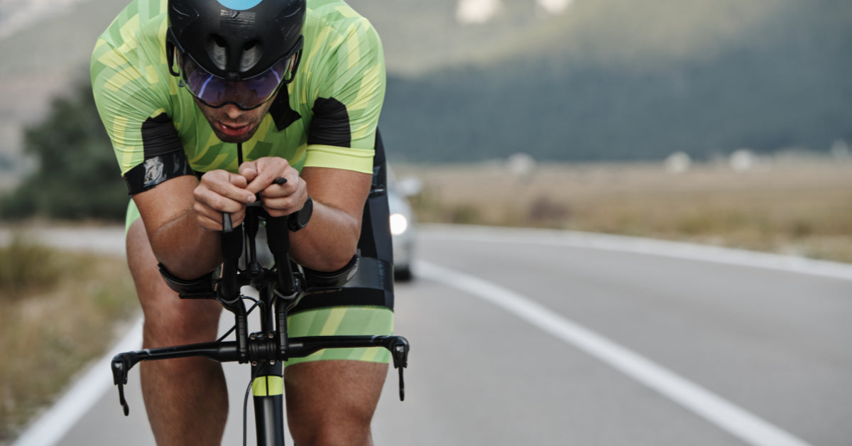 Image illustrating the muscle-building potential of cycling.